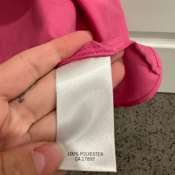 Banana republic pink petite blouse| size small - Picture 3 of 4